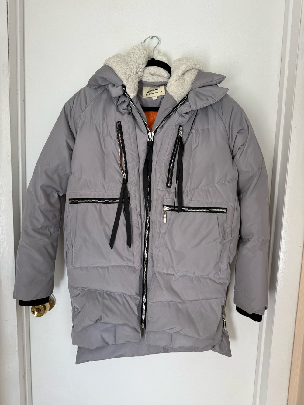 Orolay Light Gray Puffer Jacket with Sherpa Hood